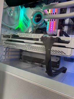 Intel i7-13700K + RTX 3090 - ZNIZENA CENA