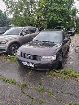 Rozpredám  pasat b5