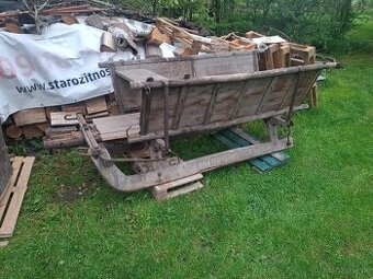 Predám starožitné konské sane rozmer Dlžka-271 výška104cm ší