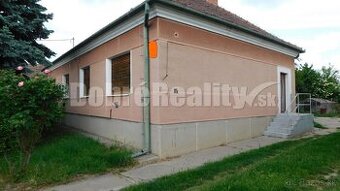 Ponúkame Vám na predaj 3-izb. rodinný dom vo Dvoroch nad Žit