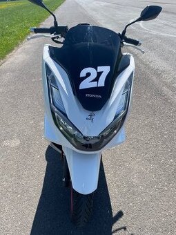 Skúter Honda PCX 125