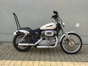 Harley Davidson Sportster 883