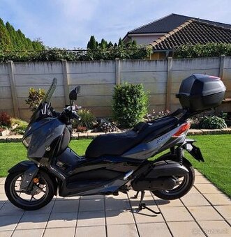Yamaha XMAX 125 Tech MAX