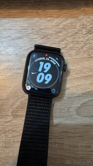 Apple watch 8