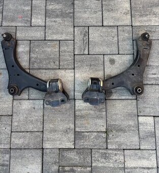 Predné ramená Ford Mondeo MK4
