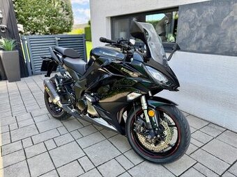 REZERVOVANE - Kawasaki Z1000SX