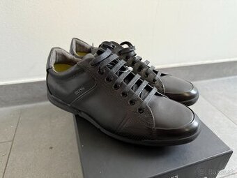 Hugo Boss boty 41 ( Nova cena 200 eur )