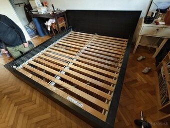 Manželská posteľ MALM z IKEA
