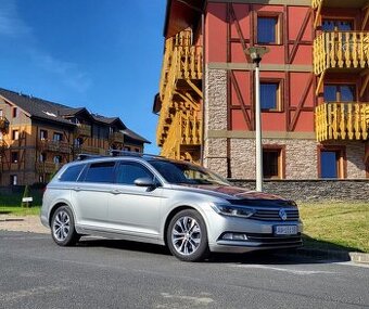 Volkswagen Passat 2.0 TDI DSG - 1