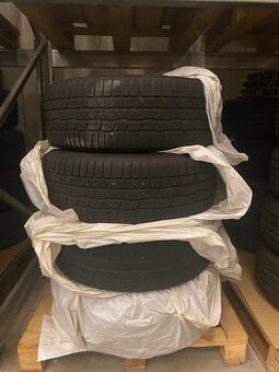 Plechové disky R16 VW Sharan + puklice