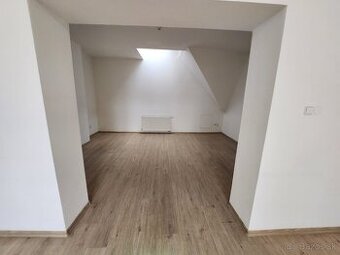 Prenájom kancelárie, Žilina - Staré mesto, Cena: 700€/