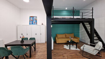 Prenajmem zariadený atypický byt v Nitre - pešia zóna - 1