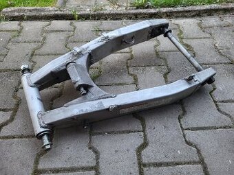 Kyvna vidlica suzuki bandit 1200