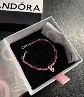 Pandora ružový tenisový náramok