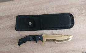 Huntsman knife Lore - 1
