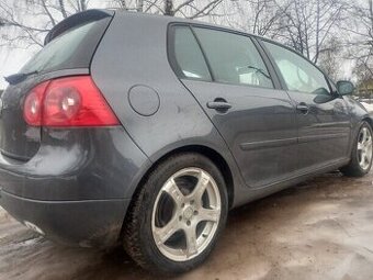 Volkswagen golf V rozpredam na diely autodiely súčiastky