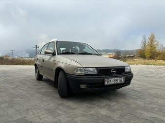Opel Astra F 1.6
