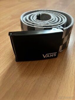 Vans Opasok