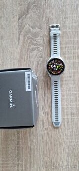 Garmin Forerunner 965 hodinky, Whitestone/Powder Gray - 1