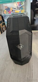 Jedna sa o HP Omen 880-112nc