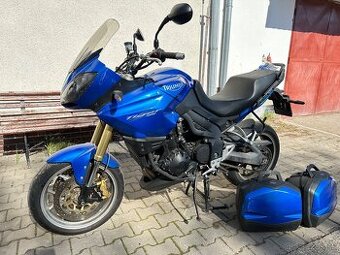 Triumph tiger 1050