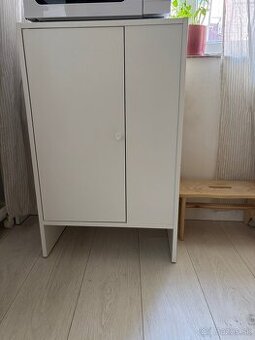 Malá kuchyňská skříňka IKEA