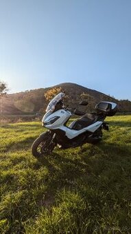 Honda ADV 350