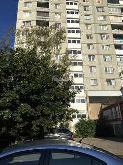 SVETLÝ 2-IZB. BYT, CENTRUM-STARÉ MESTO, BALKÓN