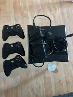 Xbox 360 + RGH Aurora 250 gb