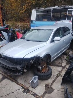 Rozpredám škoda Superb 2 sedan