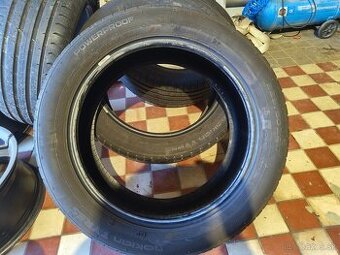 Nokian powerproof R17 225/50 ZR17