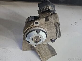 Servo motor Mercedes Aclasse Bclasse