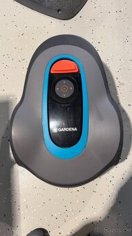 Robotická kosačka Gardena