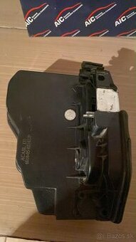 Zámok dverí BMW X3