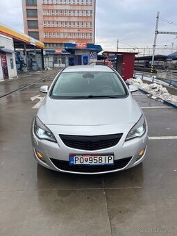 Opel Astra J 1.7Cdti r.v.2011