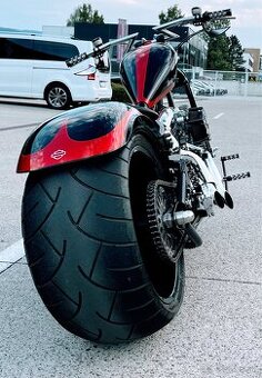 Harley Davidson Custom 300