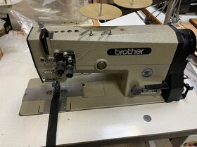 jedno aj dvojihlový priemyselný šijací stroj značka Brother - 1
