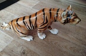Porcelánová šoška tigra
