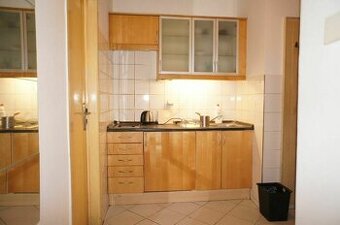Ponúkame na prenájom zariadený jednoizbový byt na Vlčkovej u