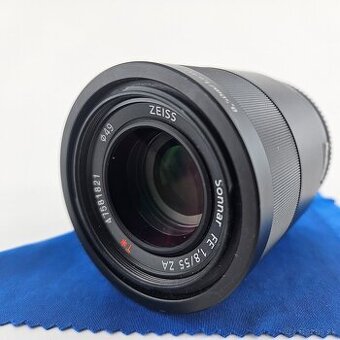 ZEISS / Sony FE 55mm f/1.8 T