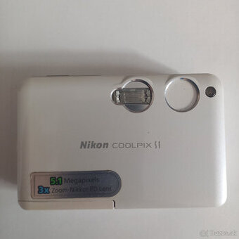 Nikon Coolpix S1