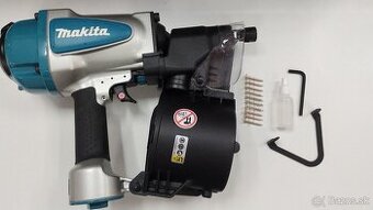 Makita AN902 klincovačka