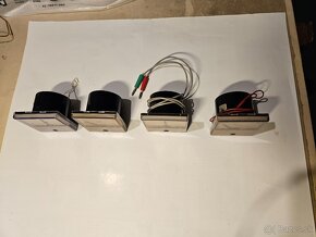 Stare magneto-dynamicke panelove U/I meracie pristroje