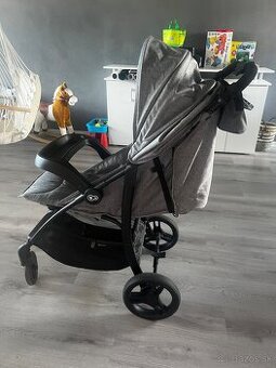 KinderKraft kociarik