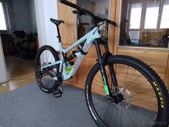 Santa Cruz hightower