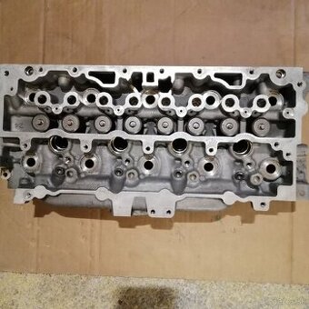 Predám hlavu valcov Peugeot 1.6 HDi