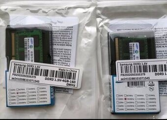 2× 4GB DDR3 RAM Samsung