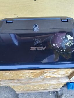 Predam herny notebook asus rog