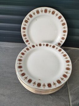 Retro taniere sklenene