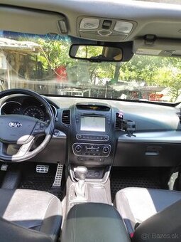 KIA SORENTO 2.2CRDi - 4x4 - 145KW